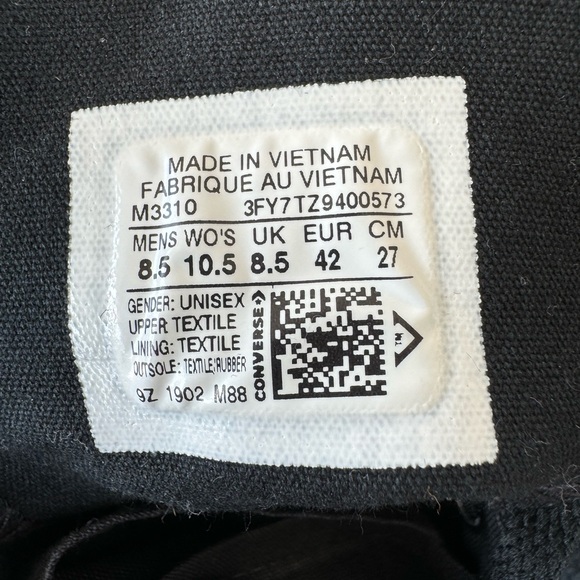 Converse Black Sneakers - New - Picture 7 of 12